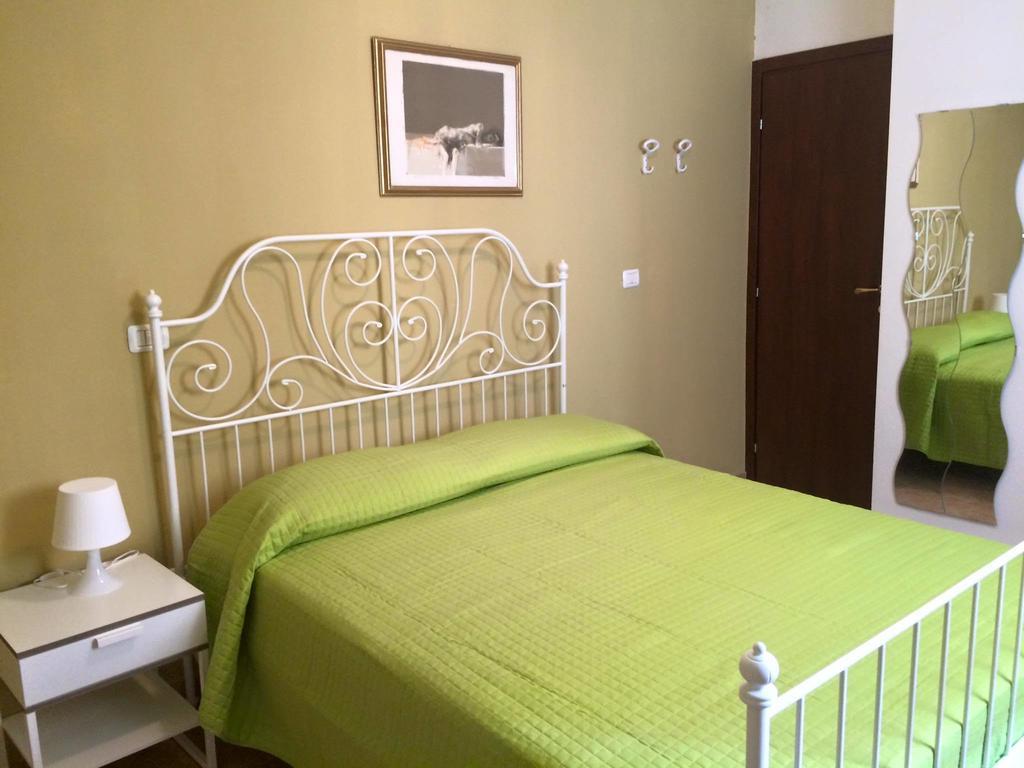 La Piazza B&B Vercurago Quarto foto